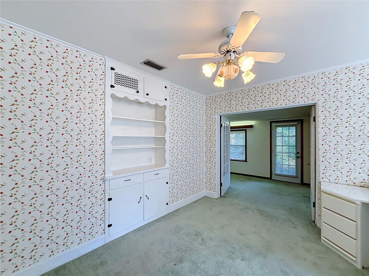 3271 Robinson Street , Zellwood, FL 32798 Photo