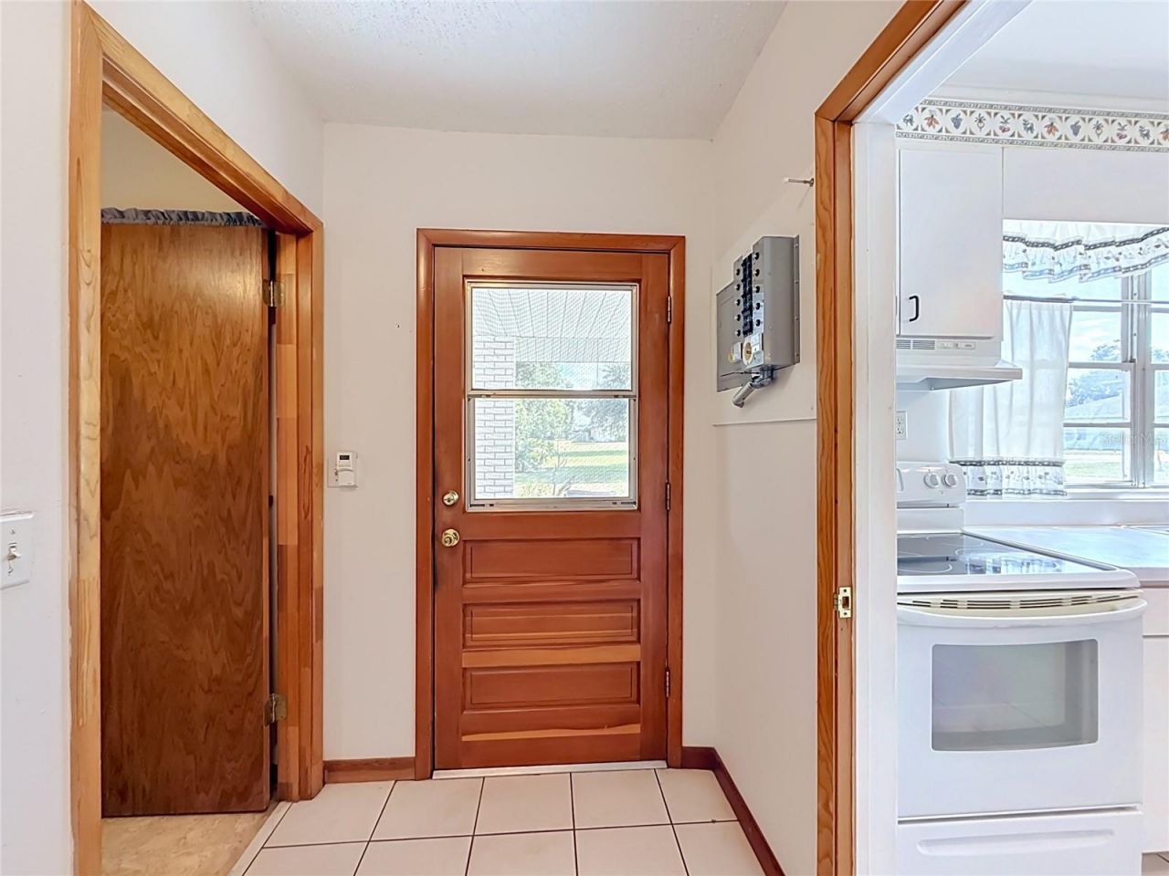 3271 Robinson Street , Zellwood, FL 32798 Photo