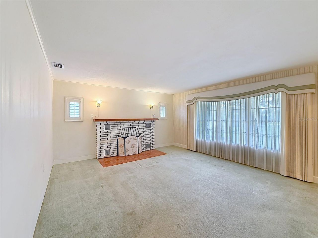 3271 Robinson Street , Zellwood, FL 32798 Photo