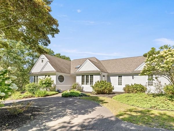 30 Hill And Plain Road, Falmouth, MA 02536