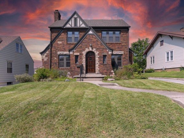1839 Kenwood Avenue, Fort Wayne, IN 46805