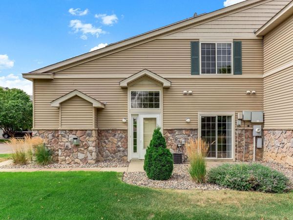 6784 Pine Crest Trail S, Cottage Grove, MN 55016