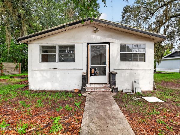 707 S BAY Avenue, Sanford, FL 32771