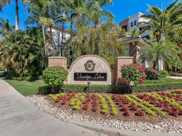 1660 Renaissance Commons Boulevard, Unit 2421, Boynton Beach, FL 33426