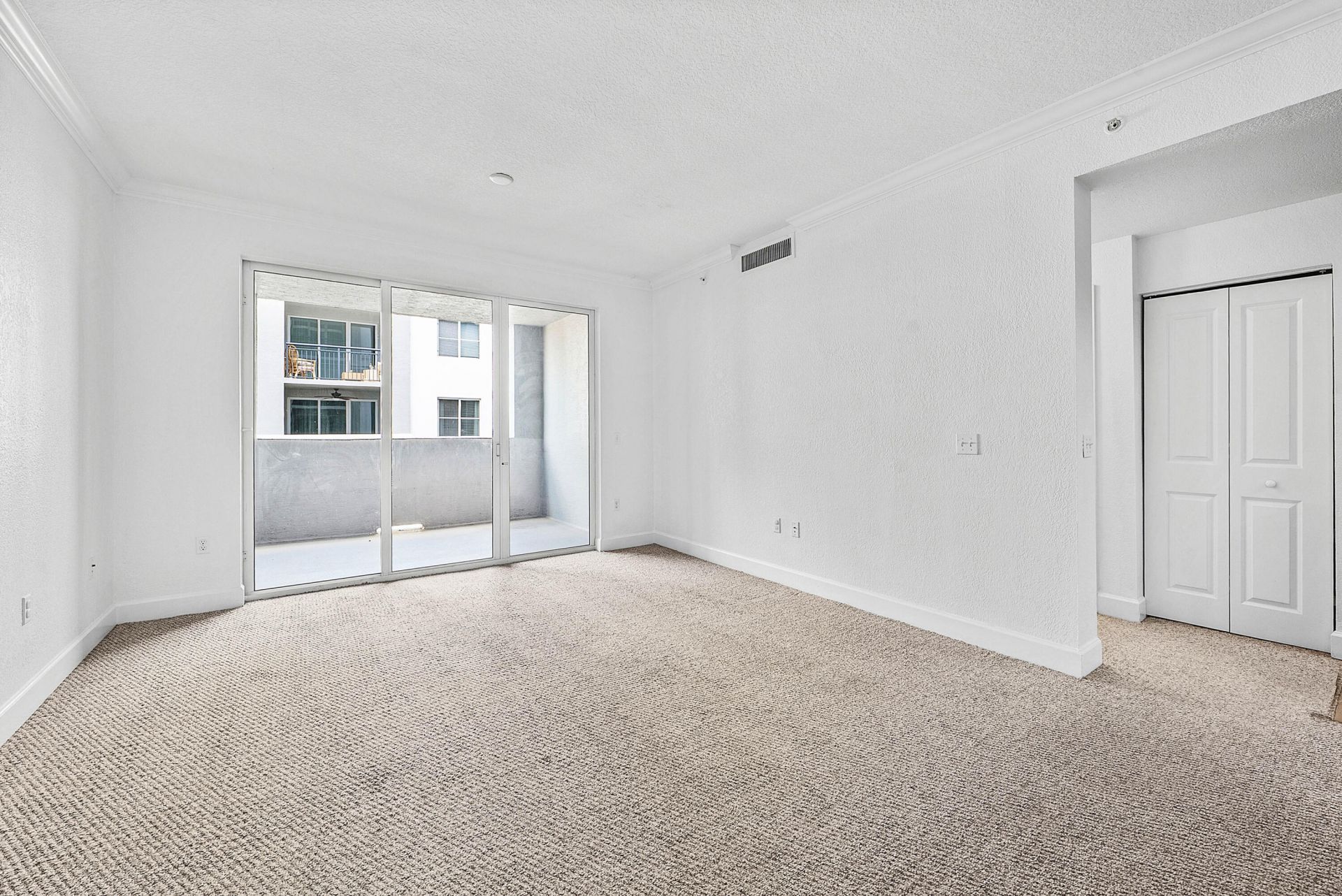 1660 Renaissance Commons Boulevard, Unit 2421, Boynton Beach, FL 33426 Photo