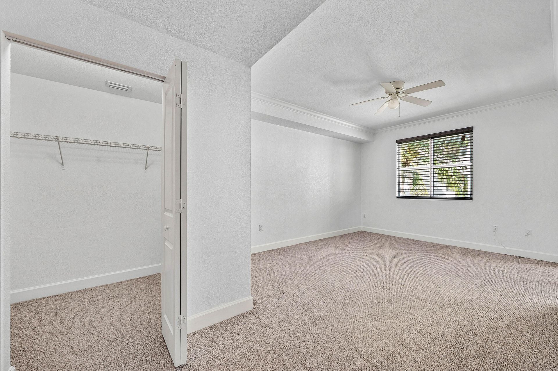 1660 Renaissance Commons Boulevard, Unit 2421, Boynton Beach, FL 33426 Photo