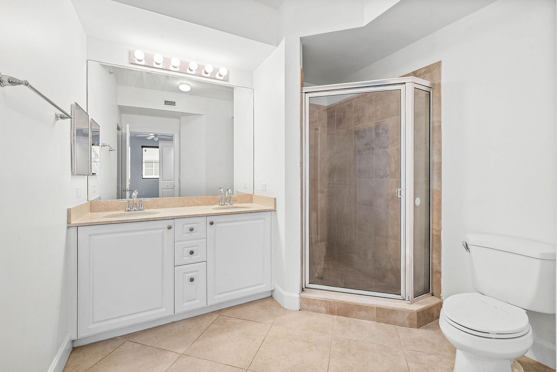 1660 Renaissance Commons Boulevard, Unit 2421, Boynton Beach, FL 33426 Photo