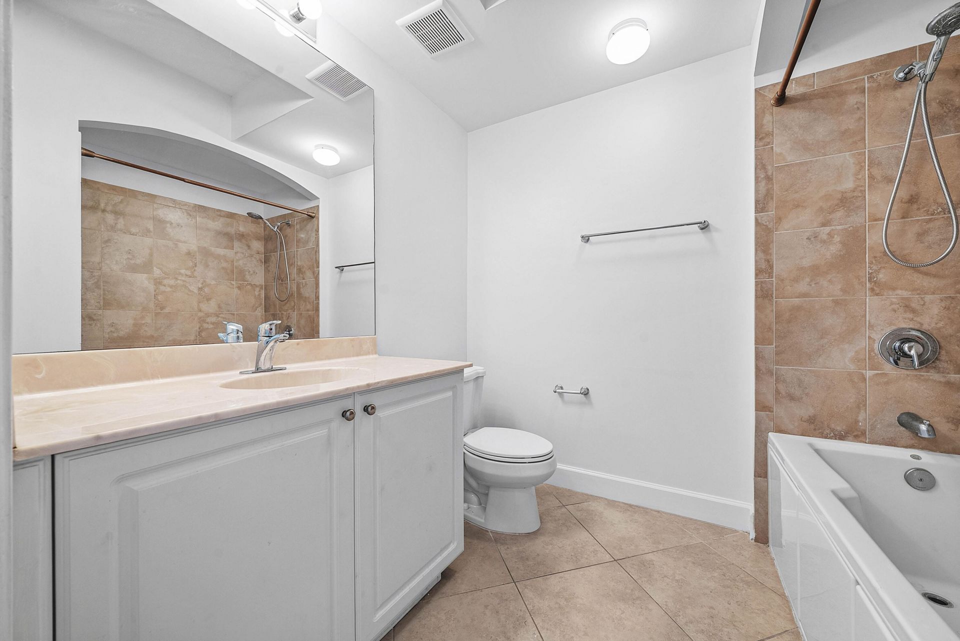 1660 Renaissance Commons Boulevard, Unit 2421, Boynton Beach, FL 33426 Photo