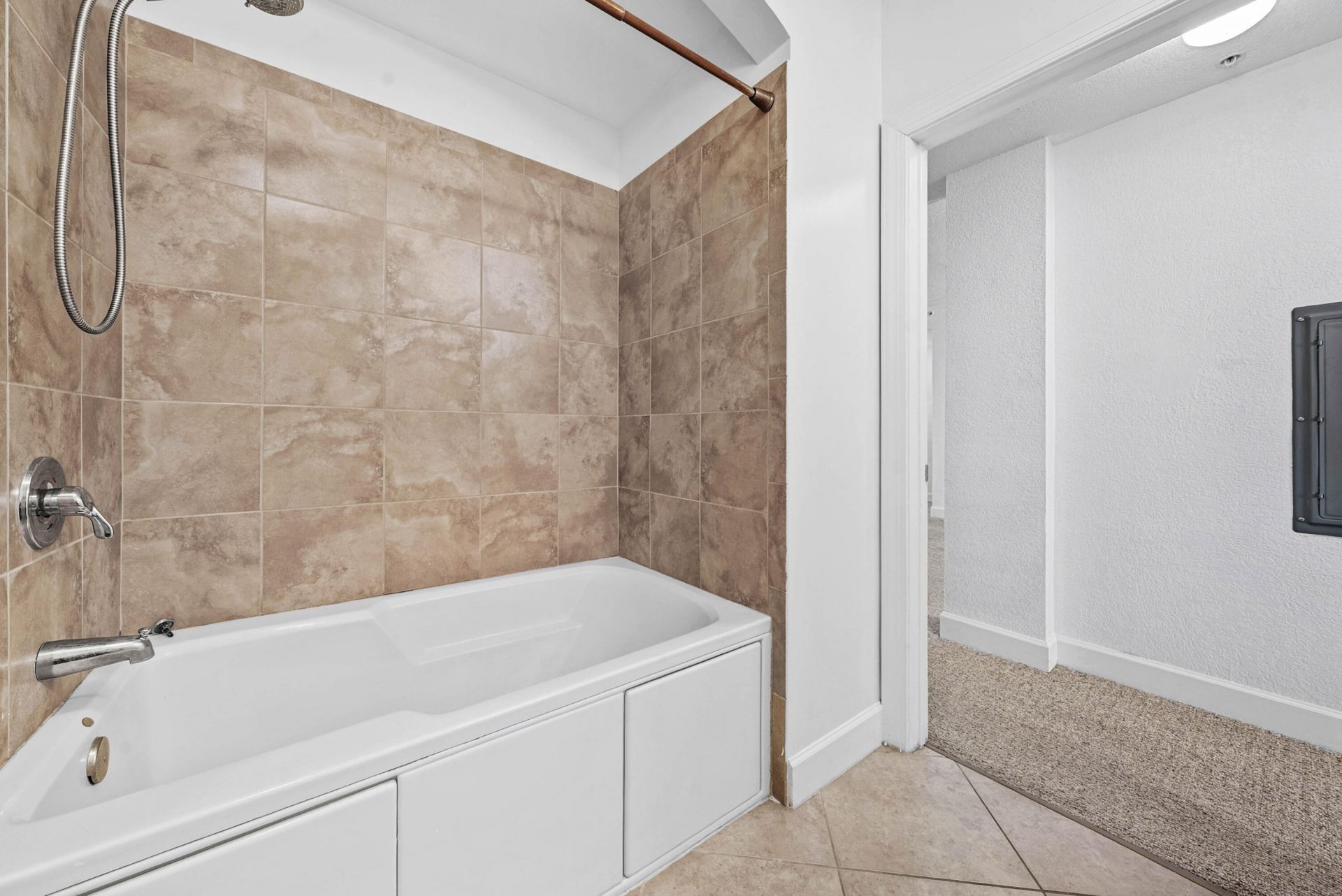 1660 Renaissance Commons Boulevard, Unit 2421, Boynton Beach, FL 33426 Photo