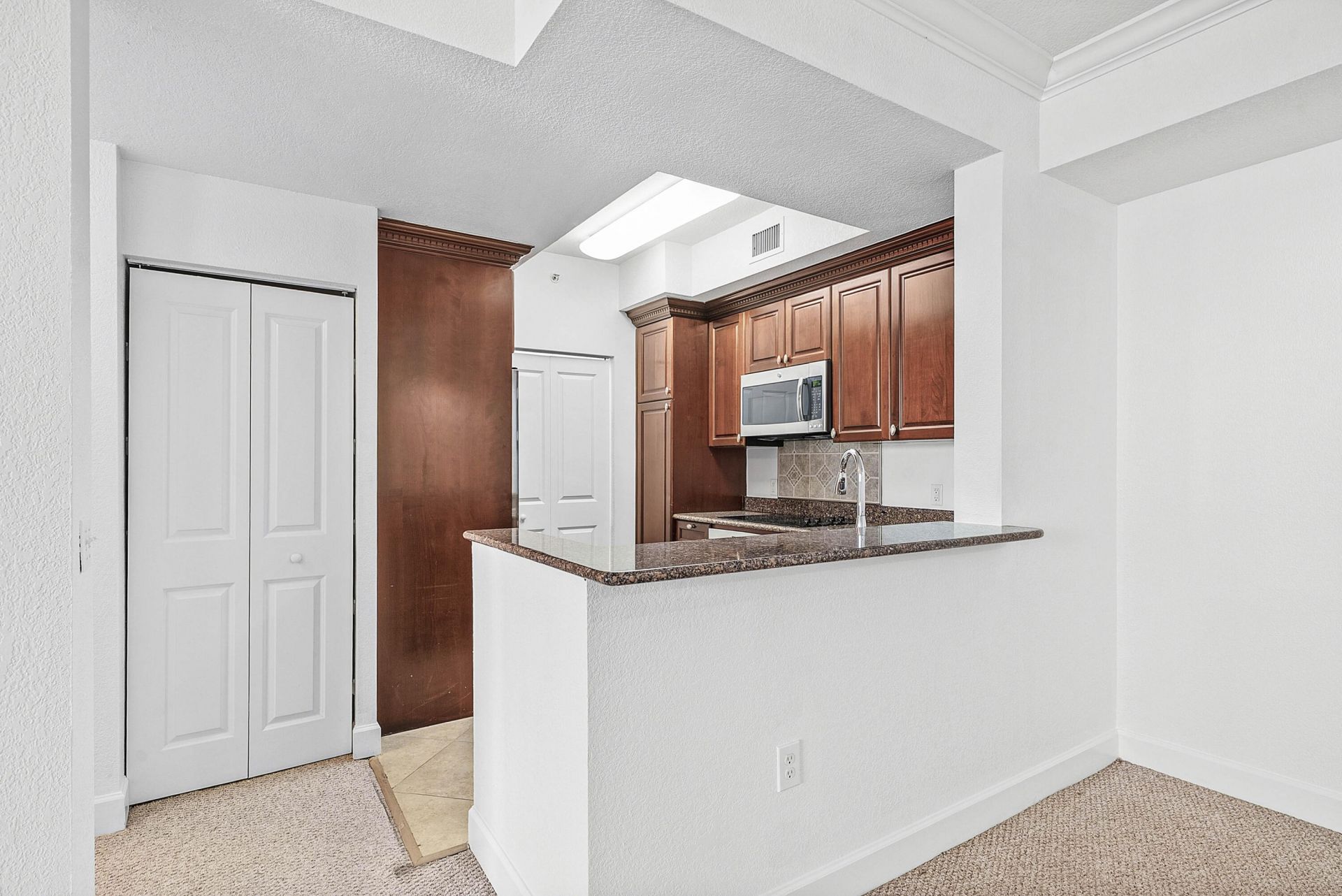 1660 Renaissance Commons Boulevard, Unit 2421, Boynton Beach, FL 33426 Photo