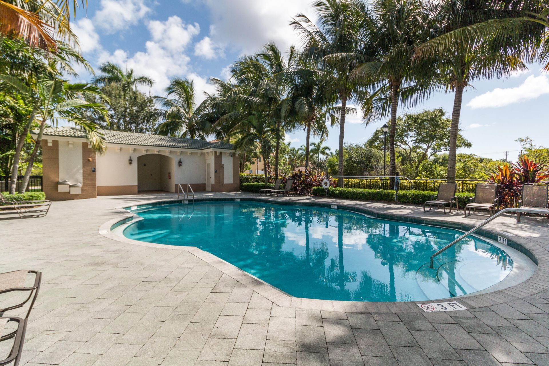 1660 Renaissance Commons Boulevard, Unit 2421, Boynton Beach, FL 33426 Photo