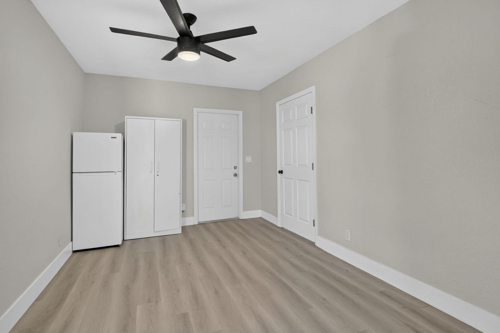 840 Bradley Street, West Palm Beach, FL 33405 Photo