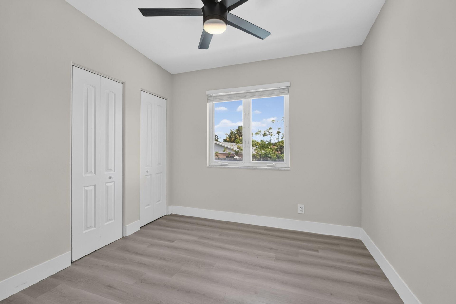 840 Bradley Street, West Palm Beach, FL 33405 Photo