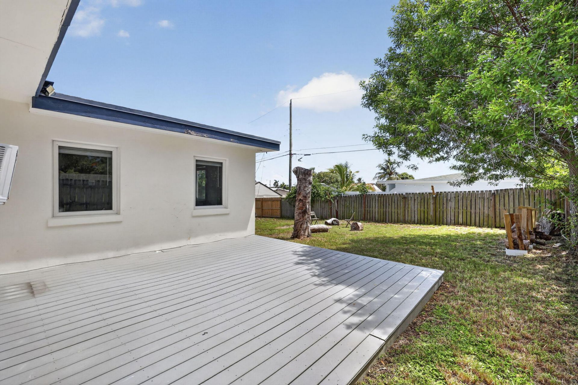 840 Bradley Street, West Palm Beach, FL 33405 Photo