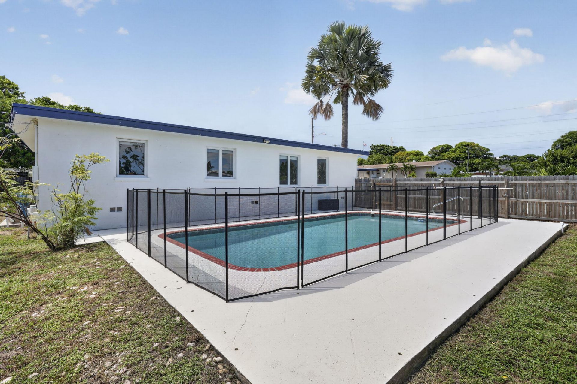 840 Bradley Street, West Palm Beach, FL 33405 Photo