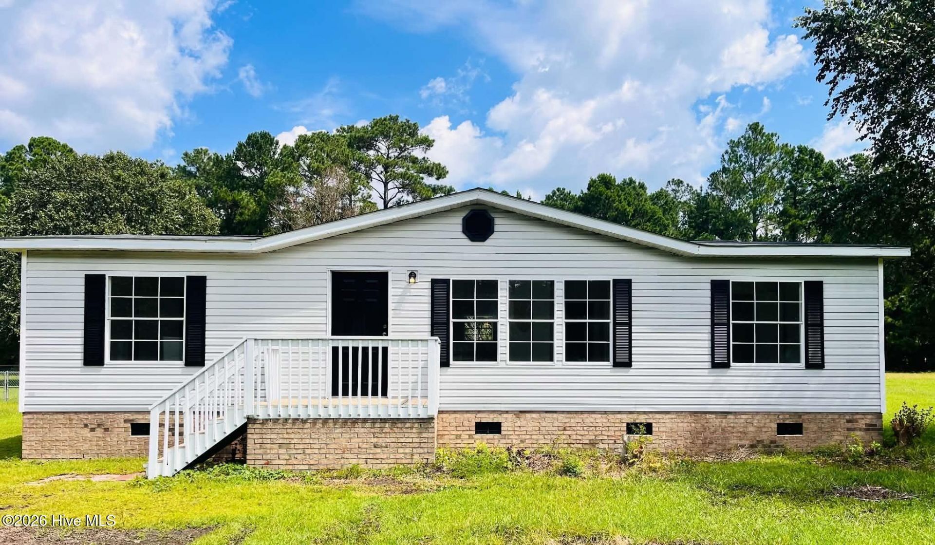 310 Michelle Lane, Rocky Point, NC 28457 Main Photo