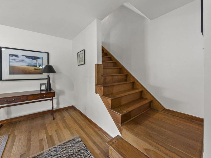 2543 E Livingston Avenue, Columbus, OH 43209 Photo 20