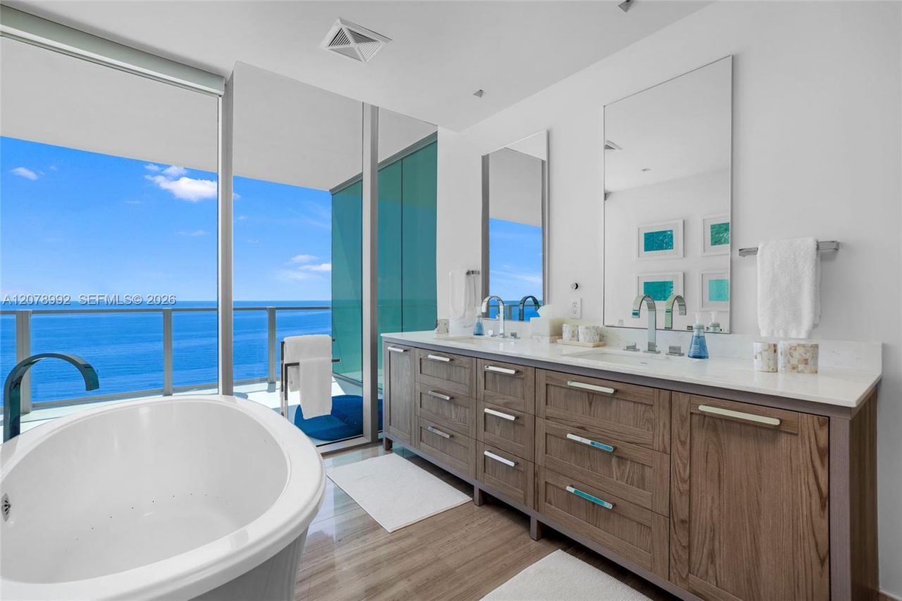 360 Ocean Dr, Unit 1102S, Key Biscayne, FL 33149 Photo