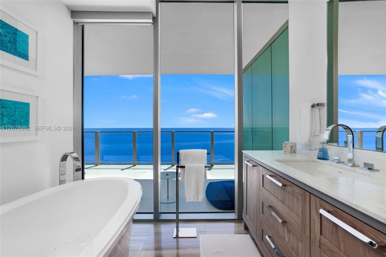 360 Ocean Dr, Unit 1102S, Key Biscayne, FL 33149 Photo