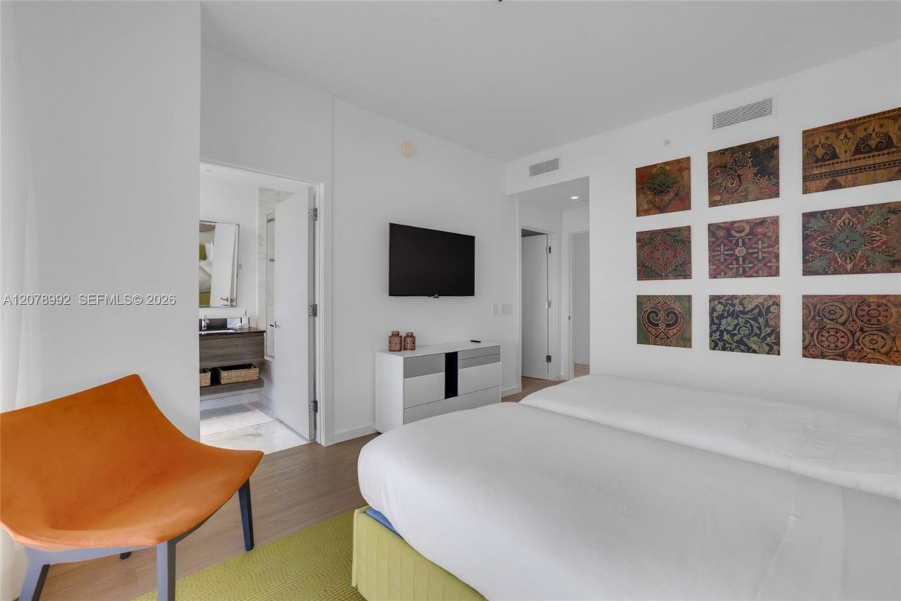 360 Ocean Dr, Unit 1102S, Key Biscayne, FL 33149 Photo