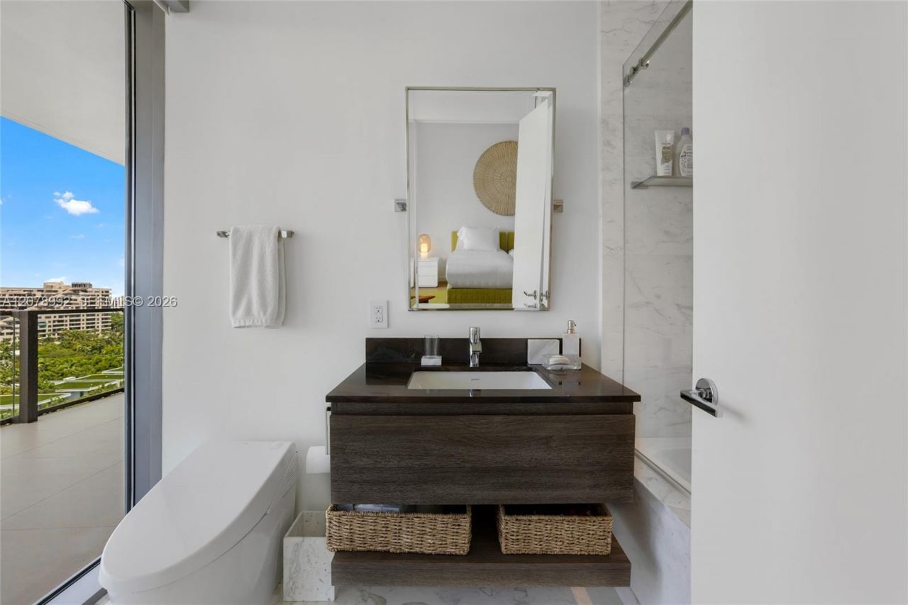 360 Ocean Dr, Unit 1102S, Key Biscayne, FL 33149 Photo