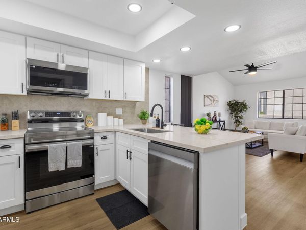2020 W UNION HILLS Drive, Unit 258, Phoenix, AZ 85027