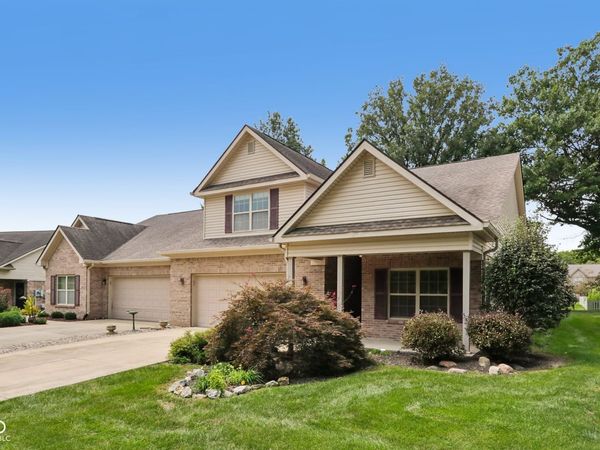 5393 Lipizzan Lane , Plainfield, IN 46168