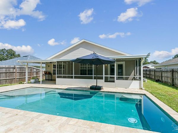 3997 Omega St, Pace, FL 32571