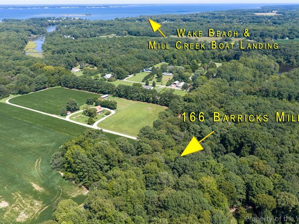 166 Barricks Mill Road , Topping, VA 23169