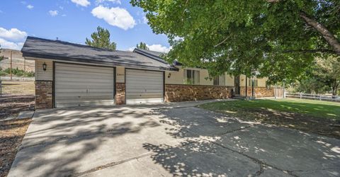 22875 Carriage Drive, Reno, NV 89521 Photo
