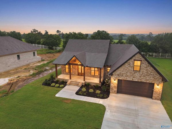 64 Krimson Circle, Albertville, AL 35951