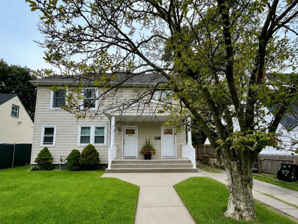 107 W Centennial Avenue, Roosevelt, NY 11575