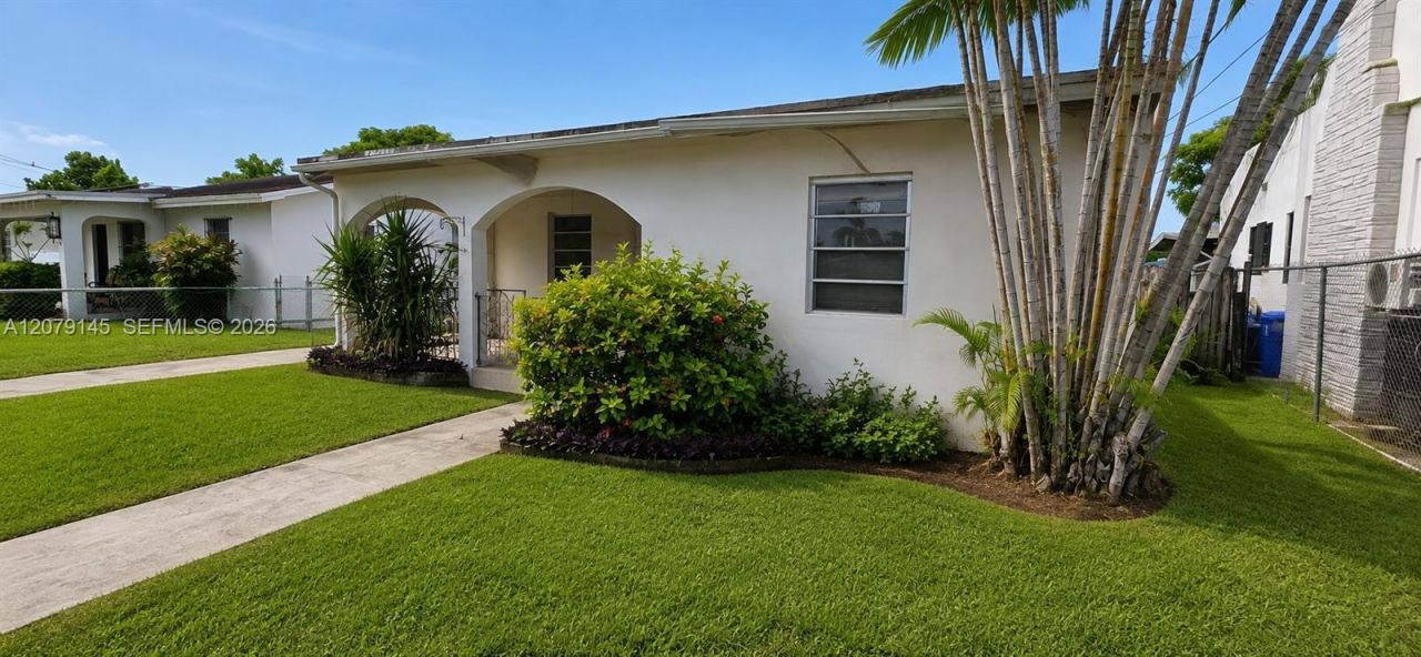 3441 NW 17th St, Miami, FL 33125 Photo