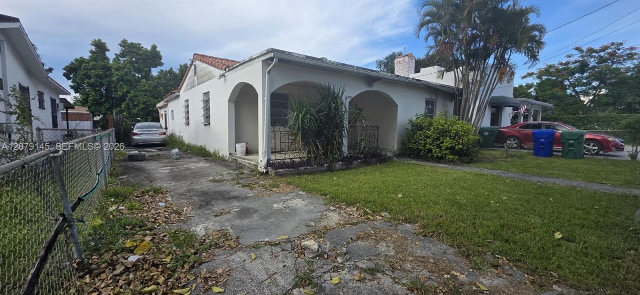 3441 NW 17th St, Miami, FL 33125 Photo