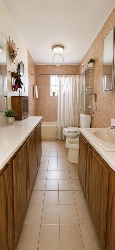 3441 NW 17th St, Miami, FL 33125 Photo