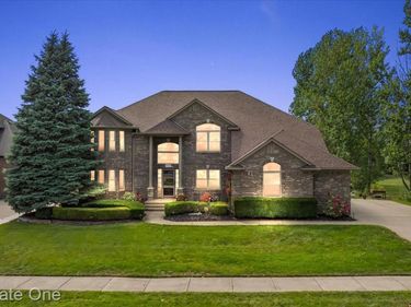 53883 Viar Drive, Shelby Township, Mi 48315