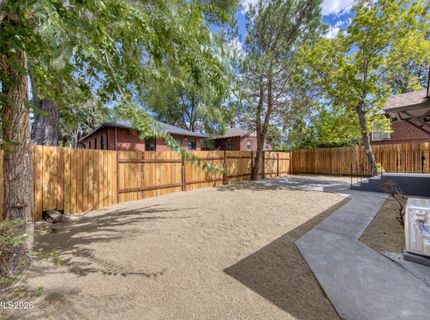 360 Roberts Street, Reno, NV 89502 Photo