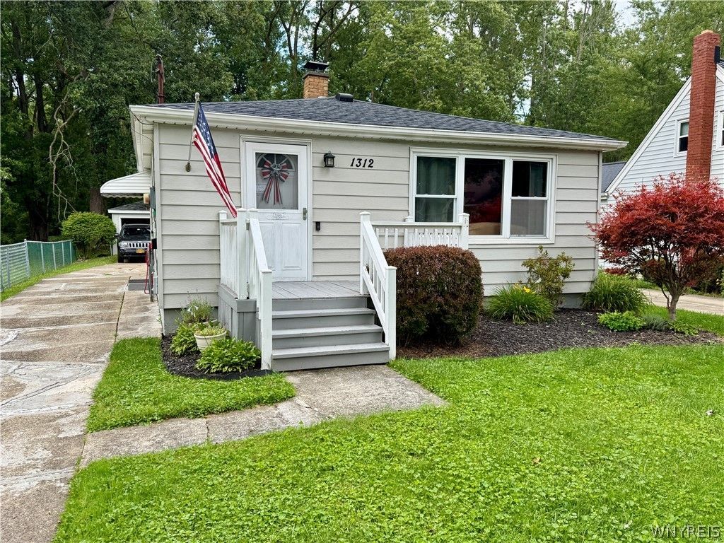1312 Sherwood Avenue, North Tonawanda, NY 14120 Main Photo