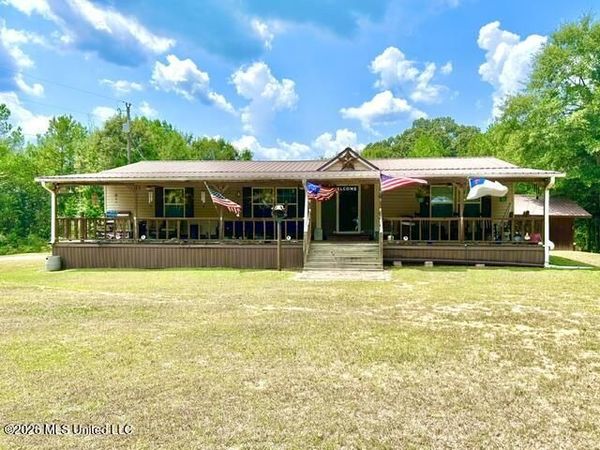 35 Dubie Graham Drive, Waynesboro, MS 39367