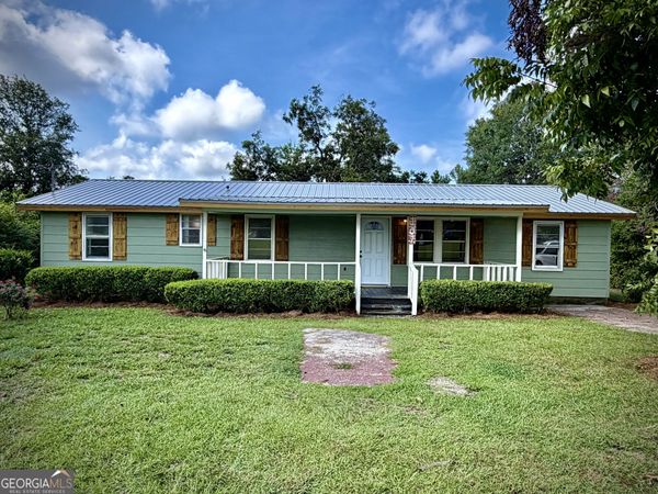 107 W Norris Street, Adrian, GA 31002
