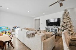 120 Woodland Oak Way photo 4
