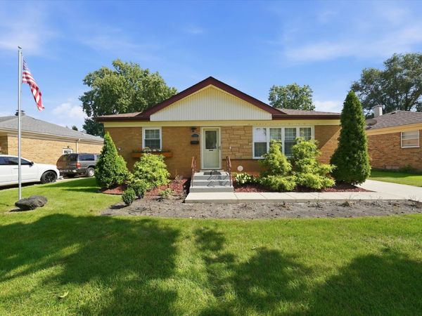 11201 Mandel Avenue , Westchester, IL 60154