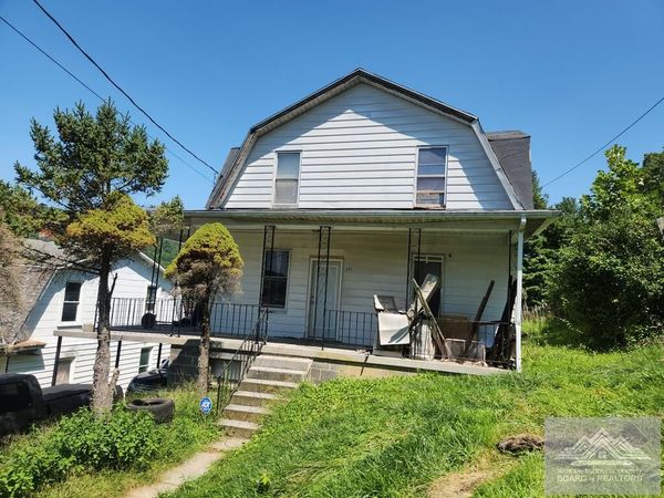203 Juniper Street, Bluefield, WV 24701