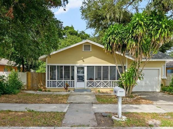 1304 E 32ND AVENUE , TAMPA, FL 33603