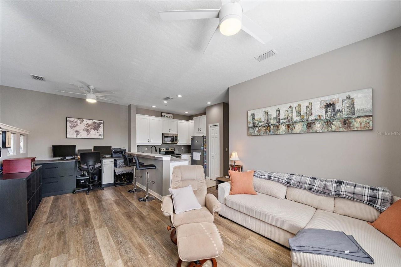 4206 Via Piedra Circle, Unit 3-202, Sarasota, FL 34233 Photo