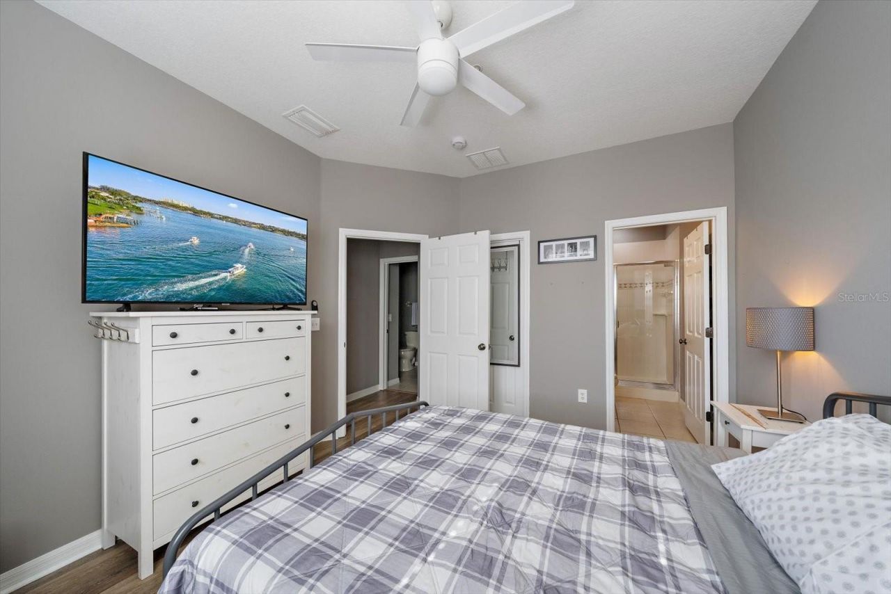 4206 Via Piedra Circle, Unit 3-202, Sarasota, FL 34233 Photo