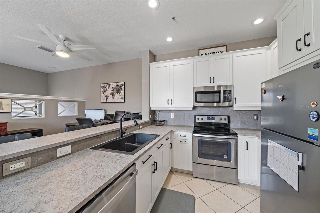 4206 Via Piedra Circle, Unit 3-202, Sarasota, FL 34233 Photo