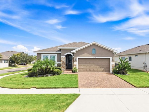 17026 CRESTMONT BOULEVARD , CLERMONT, FL 34711