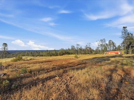 16875 Wolf Mountain Rd, Grass Valley, CA 95949 Photo