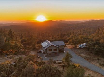 16875 Wolf Mountain Rd, Grass Valley, CA 95949 Photo